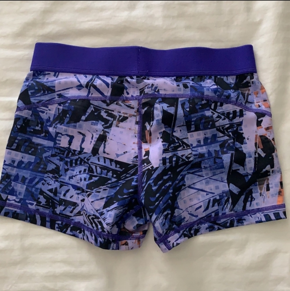 Adidas Compression Shorts - Picture 2 of 3